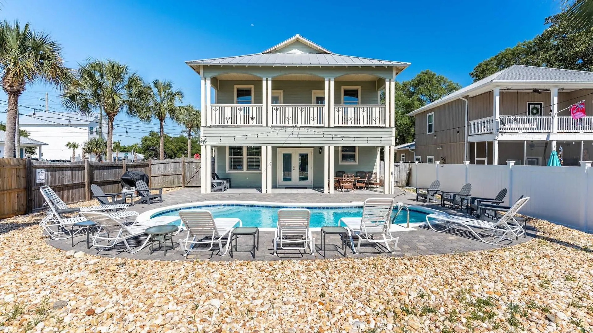 Palmtreeparadise Free Golf Cart 5 Min Walk 2 Beach location